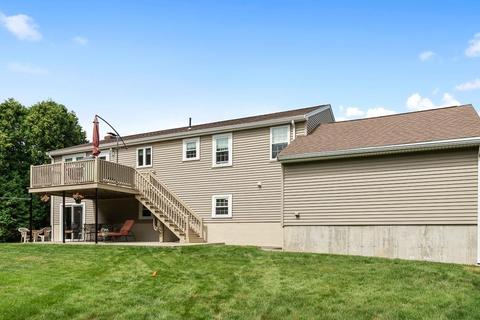 15 Eastern Ave, Stoneham, MA 02180 photo 8