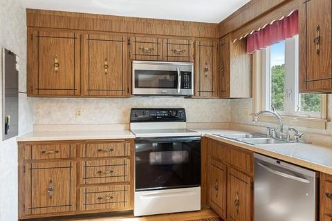 15 Eastern Ave, Stoneham, MA 02180 photo 15