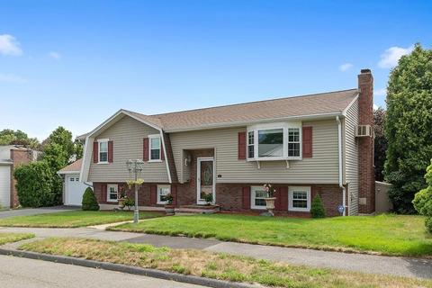 15 Eastern Ave, Stoneham, MA 02180 photo 2