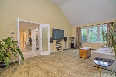 95 Maple St, Stow, MA 01775 photo 8