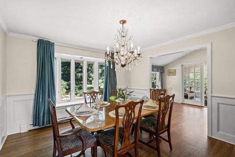115 Dascomb Rd, Andover, MA 01810 photo 8