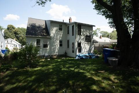 228 Redlands St, Springfield, MA 01104 photo 25