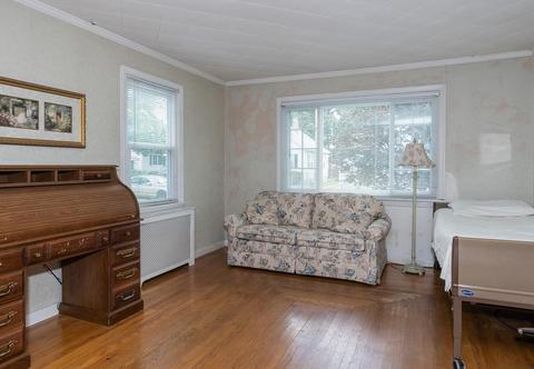 228 Redlands St, Springfield, MA 01104 photo 12