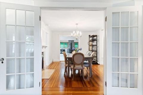 20 Norfolk St, Needham, MA 02492 photo 6