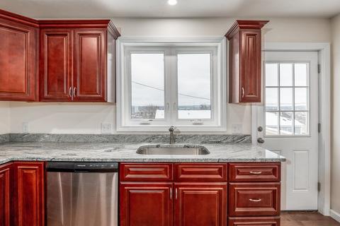 15 Ridge St, Worcester, MA 01604 photo 8