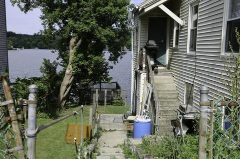 51 Proctor St, Worcester, MA 01606 photo 5