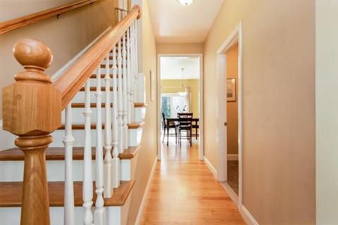 1 Maybury Rd, Maynard, MA 01754 photo 3
