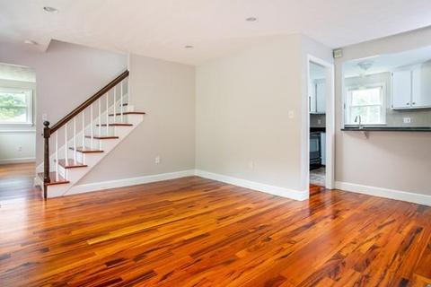 10 Dobson Rd, Braintree, MA 02184 photo 2