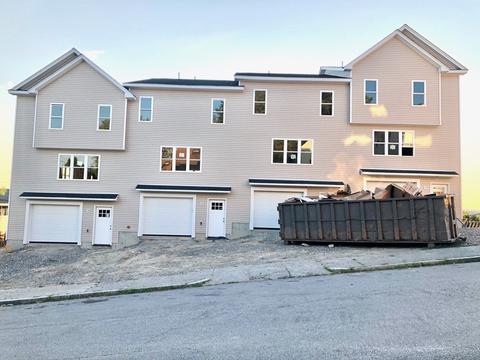 11 Ridge St, Worcester, MA 01604 photo 1