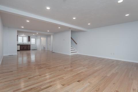 11 Ridge St, Worcester, MA 01604 photo 11