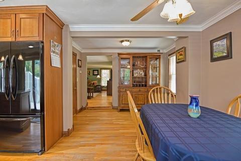 1 Taft Ave, Mendon, MA 01756 photo 15
