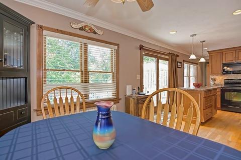 1 Taft Ave, Mendon, MA 01756 photo 17