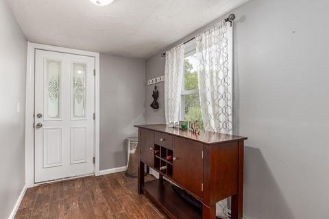28 Driscoll Ave, Maynard, MA 01754 photo 6