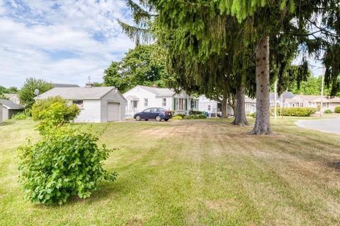 17 Acker Cir, Chicopee, MA 01013 photo 17