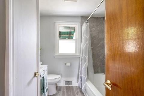 17 Acker Cir, Chicopee, MA 01013 photo 8