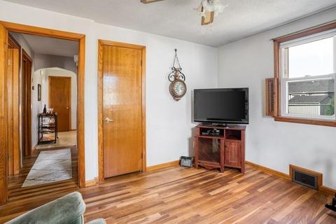 17 Acker Cir, Chicopee, MA 01013 photo 10