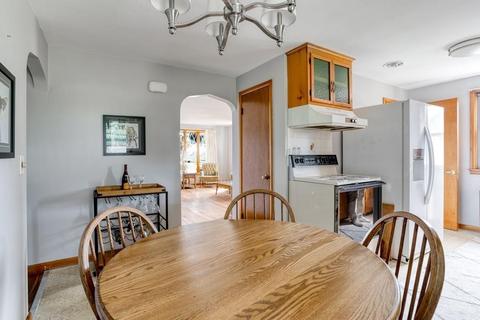 17 Acker Cir, Chicopee, MA 01013 photo 5