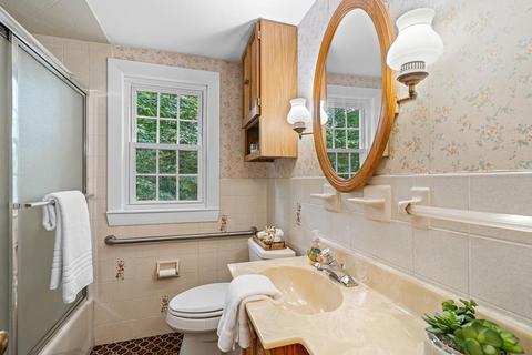 1 Franklin Ter, Reading, MA 01867 photo 20