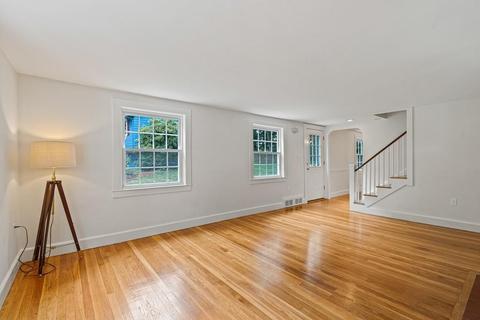 1 Franklin Ter, Reading, MA 01867 photo 8