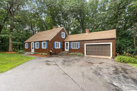 1 Franklin Ter, Reading, MA 01867 photo 1