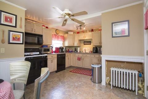 6 Oak St, Gloucester, MA 01930 photo 12