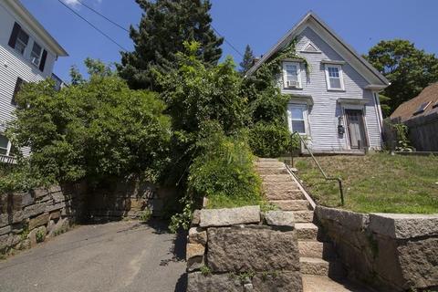 6 Oak St, Gloucester, MA 01930 photo 2
