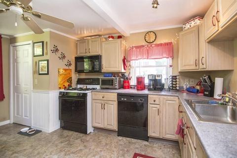 6 Oak St, Gloucester, MA 01930 photo 10