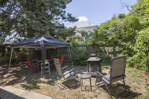 6 Oak St, Gloucester, MA 01930 photo 32