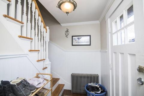 6 Oak St, Gloucester, MA 01930 photo 18