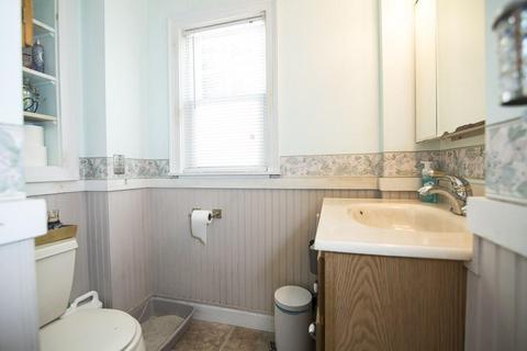 6 Oak St, Gloucester, MA 01930 photo 16