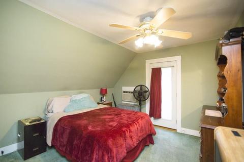 6 Oak St, Gloucester, MA 01930 photo 23