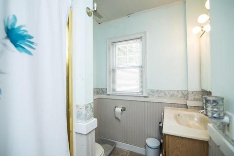 6 Oak St, Gloucester, MA 01930 photo 15