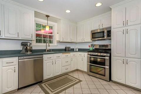 111 Capper Dr, Canton, MA 02021 photo 7