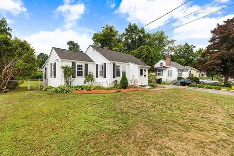 44 Joclyn Ave, Framingham, MA 01701 photo 4