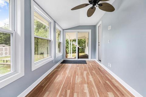 44 Joclyn Ave, Framingham, MA 01701 photo 16