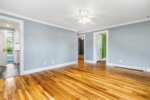 44 Joclyn Ave, Framingham, MA 01701 photo 8