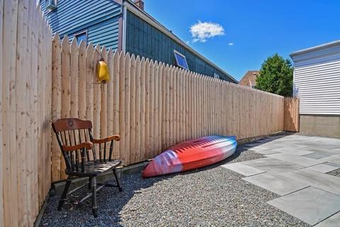 137 Prospect St, Gloucester, MA 01930 photo 33