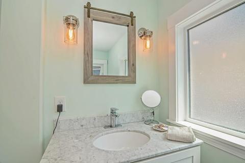 137 Prospect St, Gloucester, MA 01930 photo 19