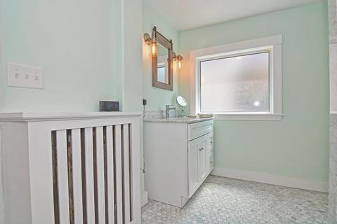 137 Prospect St, Gloucester, MA 01930 photo 20