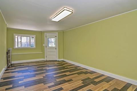 137 Prospect St, Gloucester, MA 01930 photo 11