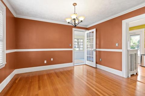 42 Spring St, Wakefield, MA 01880 photo 10