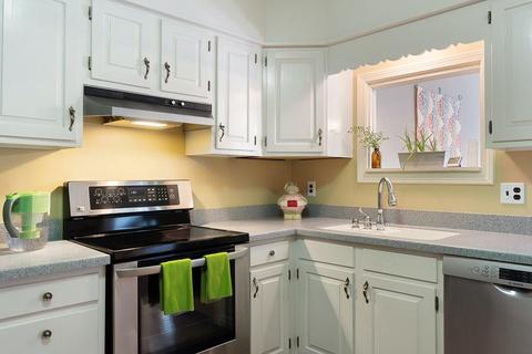 14 Pine Ridge Dr, Ayer, MA 01432 photo 9