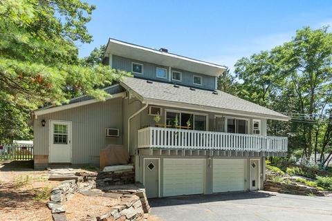 14 Pine Ridge Dr, Ayer, MA 01432 photo 2