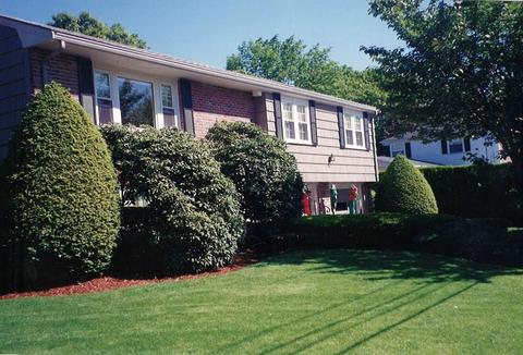 199 Colwell Dr, Dedham, MA 02026 photo 2
