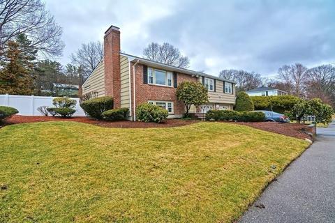 199 Colwell Dr, Dedham, MA 02026 photo 3