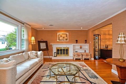 199 Colwell Dr, Dedham, MA 02026 photo 11