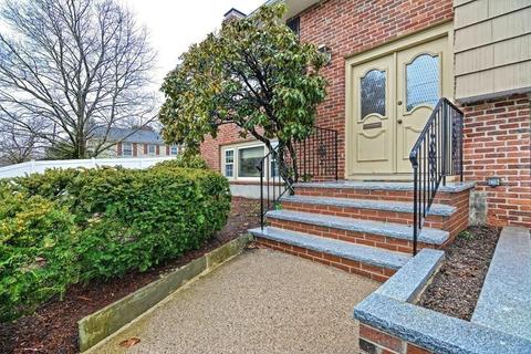 199 Colwell Dr, Dedham, MA 02026 photo 6