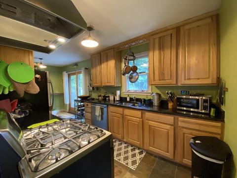 3 Bryant St, Berkley, MA 02779 photo 9