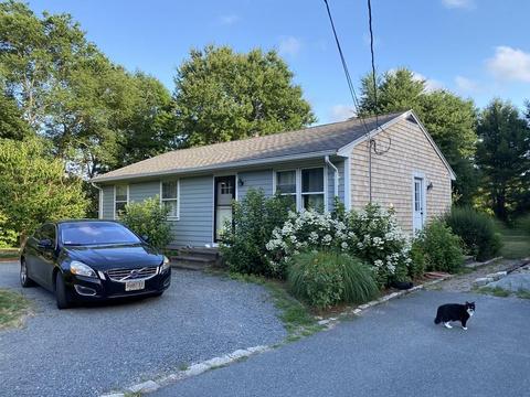 3 Bryant St, Berkley, MA 02779 photo 2