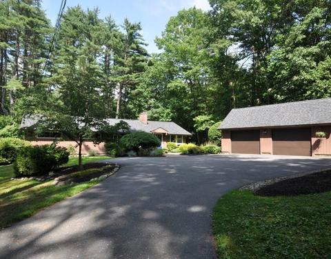 447 Taylor Rd, Stow, MA 01775 photo 1